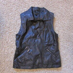 NWOT Buffalo Jeans Small Moto Faux Leather Zip Biker Vest Classic Steampunk